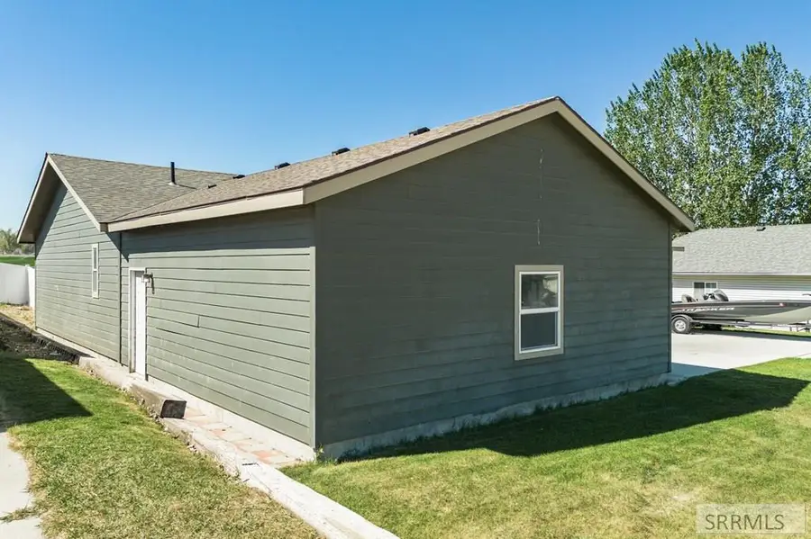 490 Snowflake Street, American Falls, ID 83211 - #3