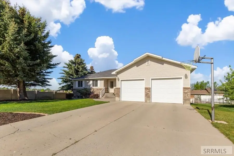 1020 Hillview Drive, Rexburg, ID 83440 - #3
