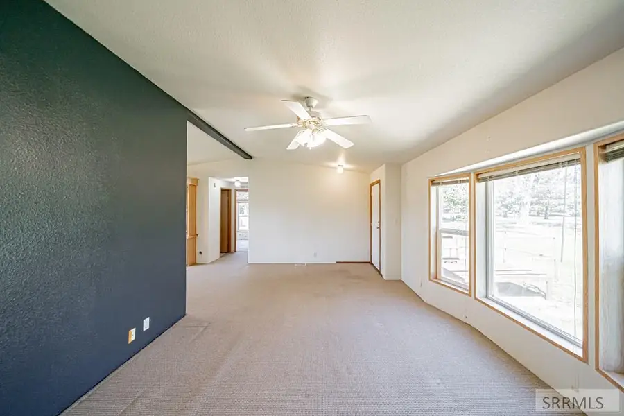 163 W 129 S, Idaho Falls, ID 83404 - #3
