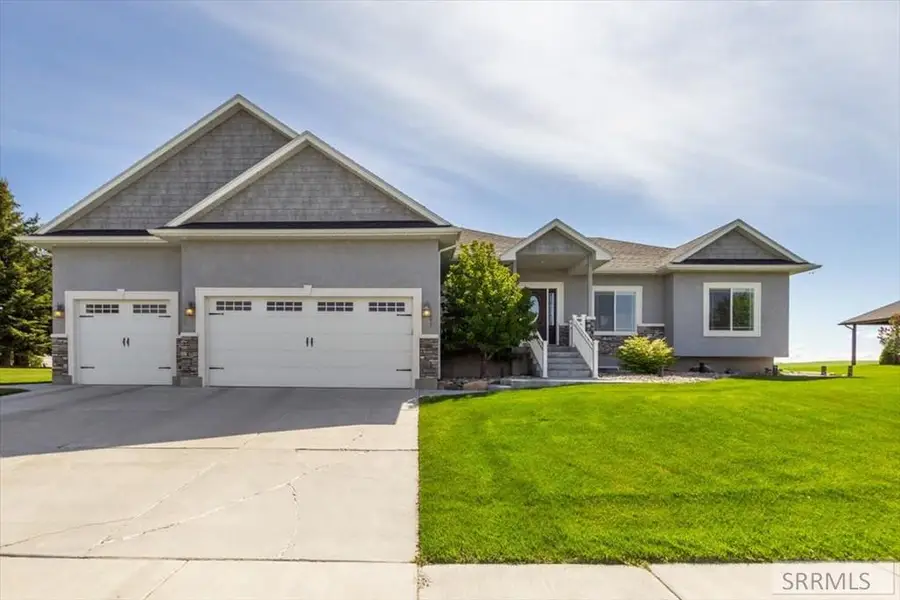 653 4th E, Rexburg, ID 83440 - #2