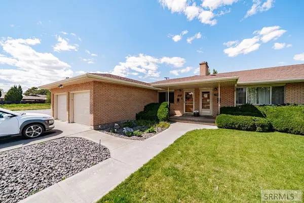 1385 Ricks Street, IDAHO FALLS, ID 83404