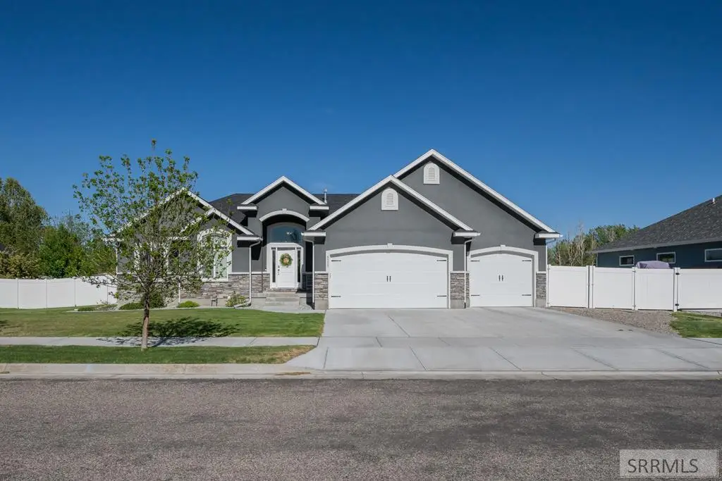 5333 Thatcher Avenue, Idaho Falls, ID 83404 - #1