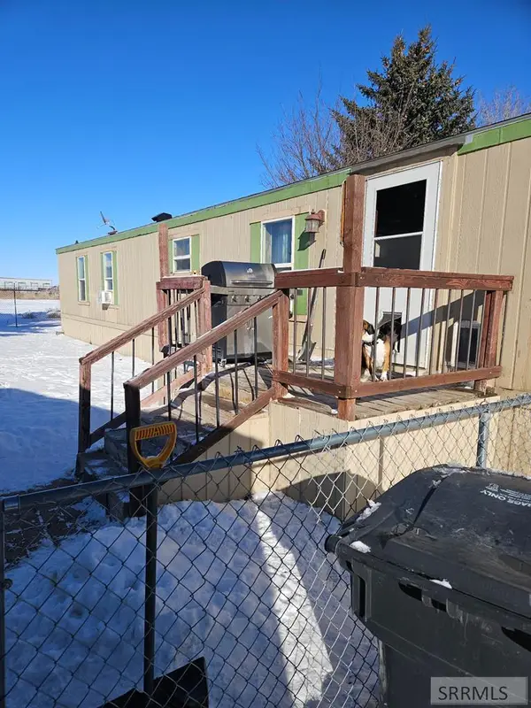 2071 Bristlecone Lane, IDAHO FALLS, ID 83401