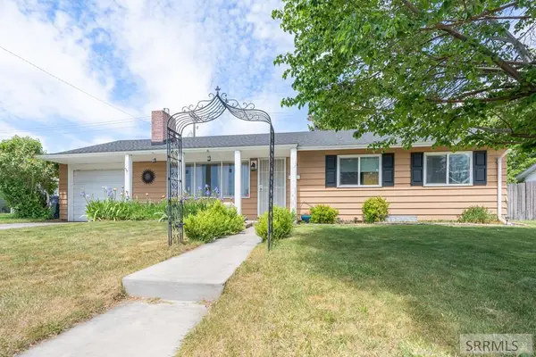 1704 Brentwood Drive, IDAHO FALLS, ID 83402