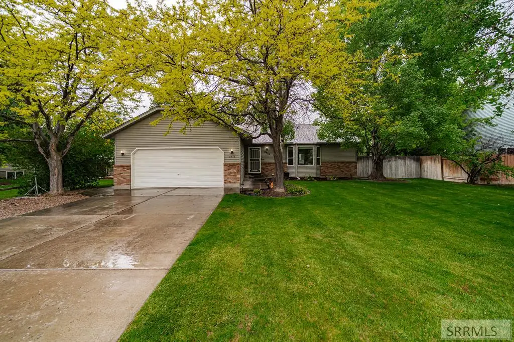 3434 Creek Side Dr, Idaho Falls, ID 83404 - #1