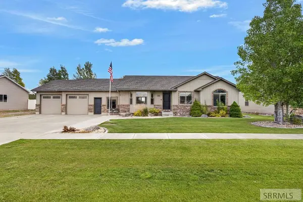 2890 Sunlight Drive, IDAHO FALLS, ID 83401