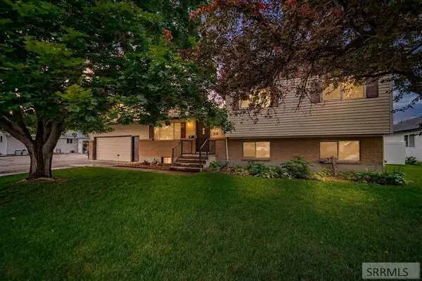 111 Benton Street, BLACKFOOT, ID 83221
