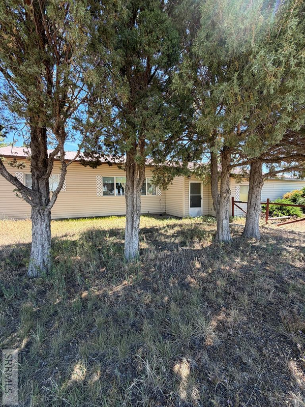 383 500 W, BLACKFOOT, ID 83221