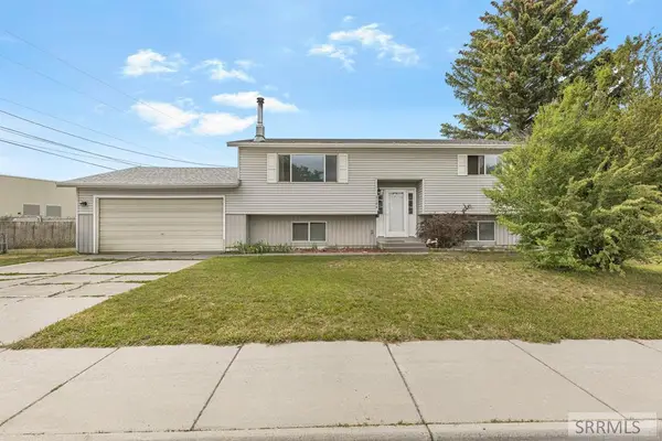 2180 Eagle Drive, AMMON, ID 83406