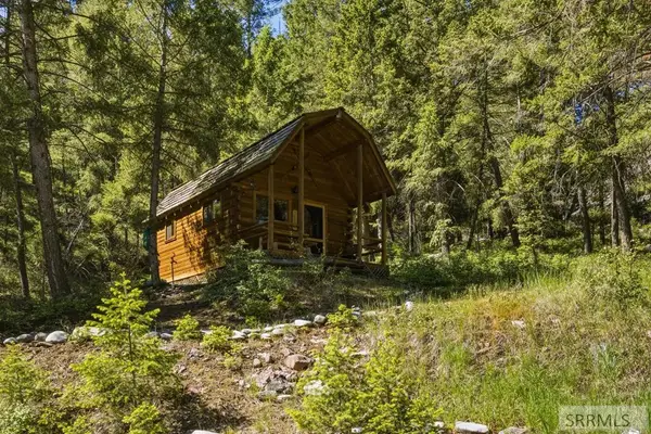21 Pinetree Drive, SALMON, ID 83467