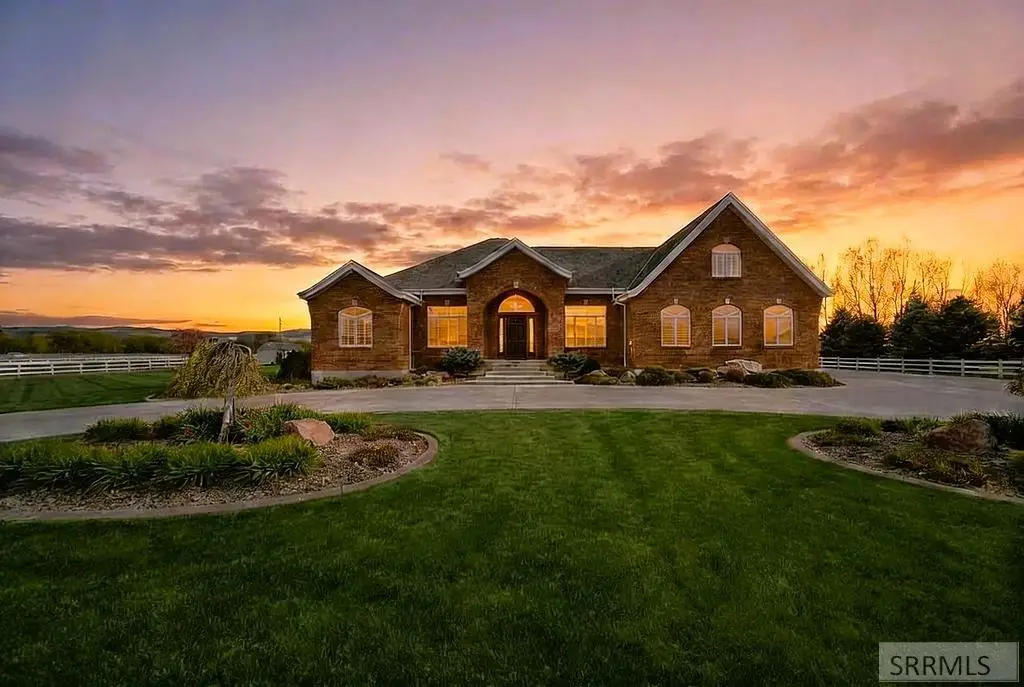 1248 Lazy Lane, Idaho Falls, ID 83404 - #1