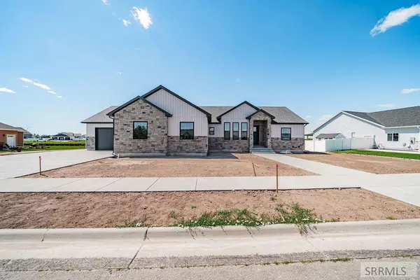5215 Pevero Drive, IDAHO FALLS, ID 83401