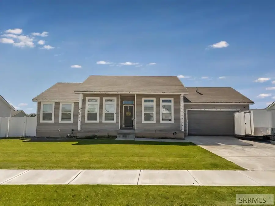 3917 Baldwin Avenue, Idaho Falls, ID 83401 - #2