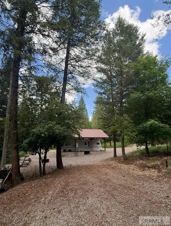 501 Fourth Side Road, IRWIN, ID 83428