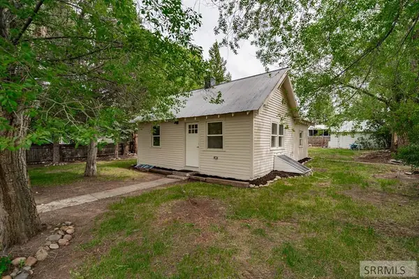 648 3rd N, ST ANTHONY, ID 83445