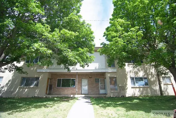 781 Oxford Drive, IDAHO FALLS, ID 83401