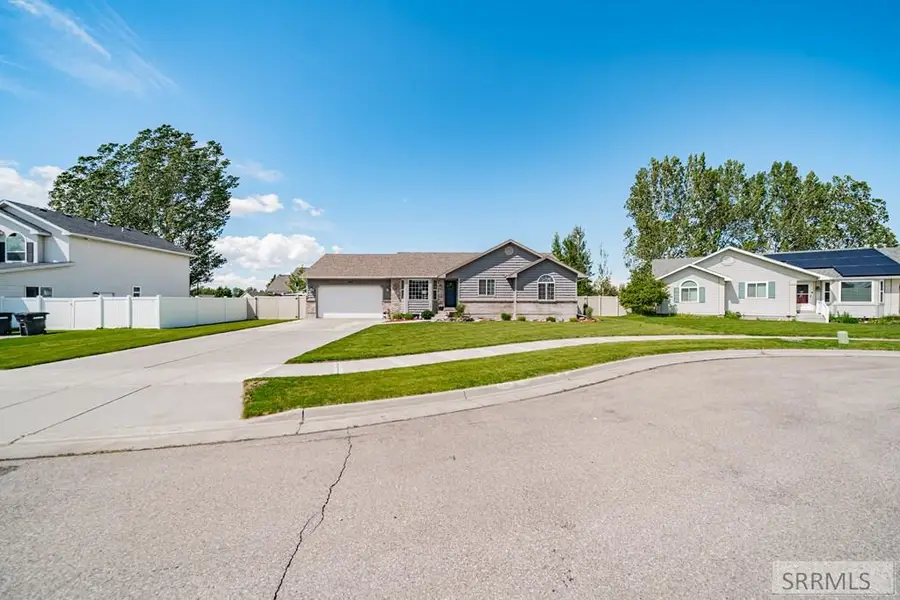 3947 Jordan Circle, Ammon, ID 83406 - #2