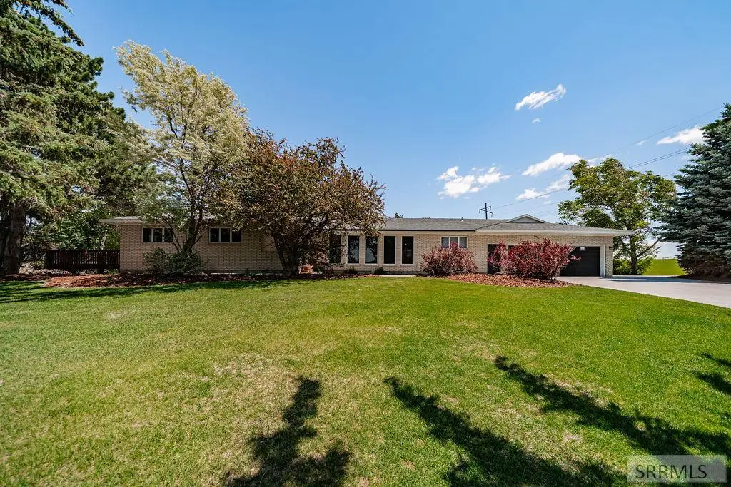 1365 Meadowview Ave, Rexburg, ID 83440 - #1