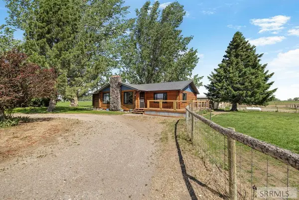 948 900 N, SHELLEY, ID 83274