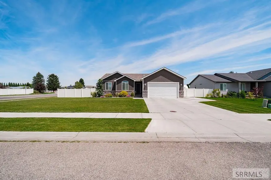 3030 Waverly Road, Idaho Falls, ID 83401 - #3