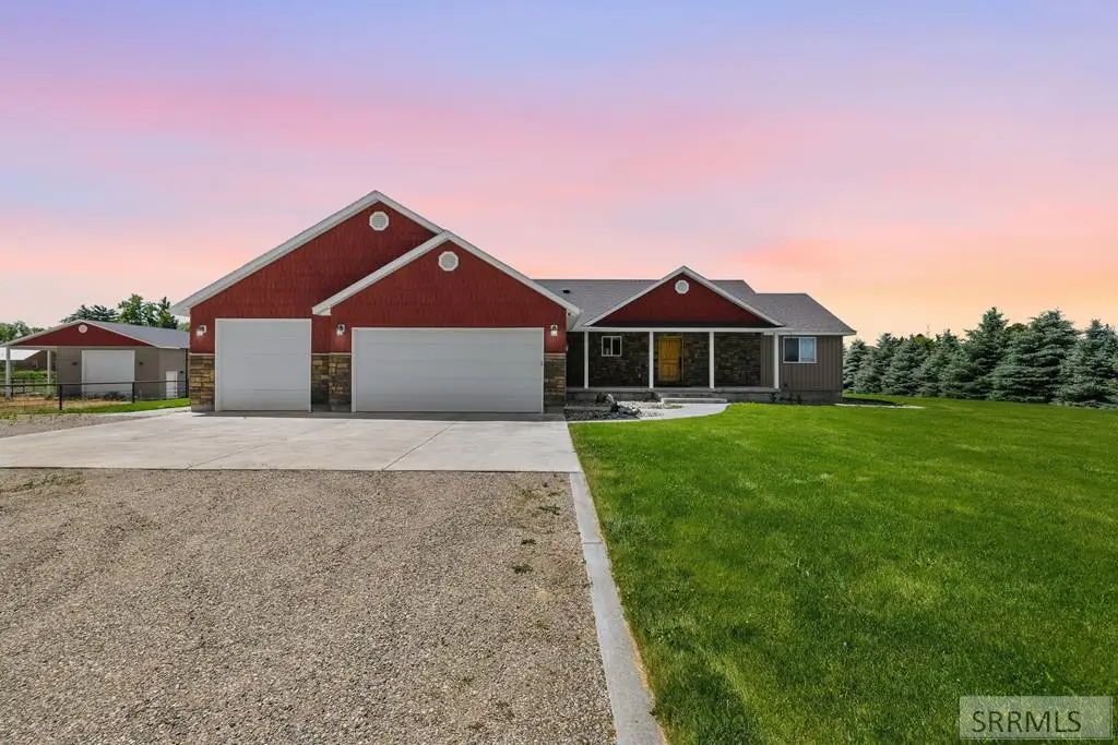 30 North 700 W, Blackfoot, ID 83221 - #1