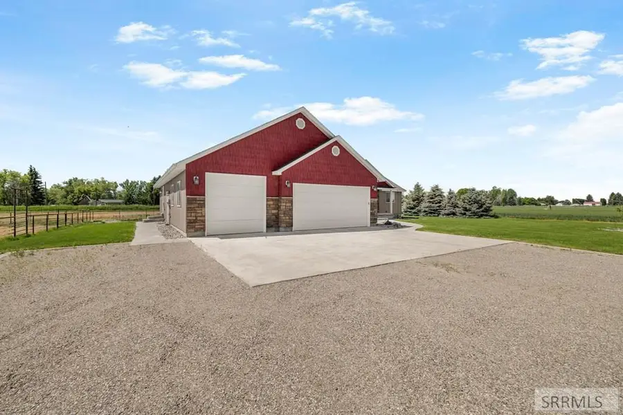 30 North 700 W, Blackfoot, ID 83221 - #2