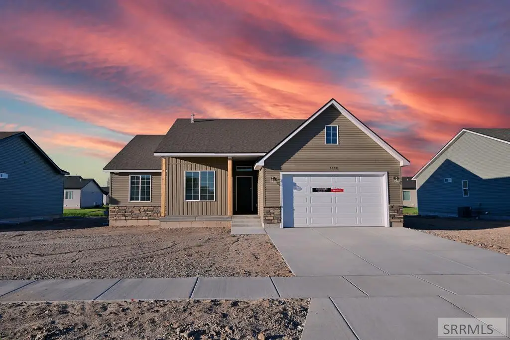 3090 Elixir Road, Ammon, ID 83406 - #1