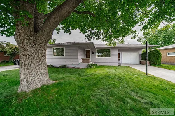 935 Stanger Avenue, IDAHO FALLS, ID 83404