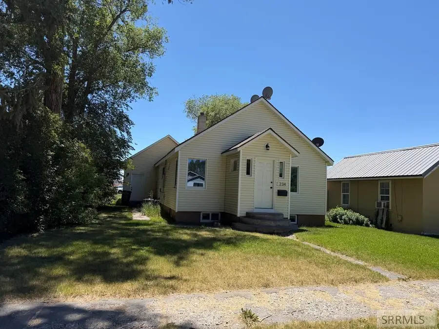 234 E 1st N, Rigby, ID 83442 - #3