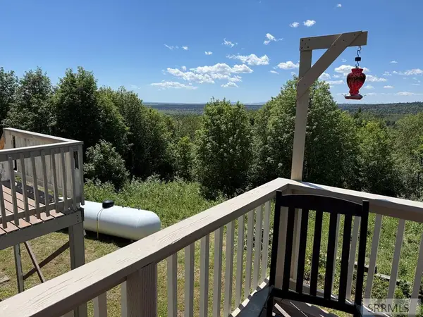1685 Aspen Heights Drive, ASHTON, ID 83420