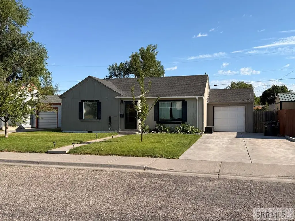 935 14th Street, Idaho Falls, ID 83404 - #1
