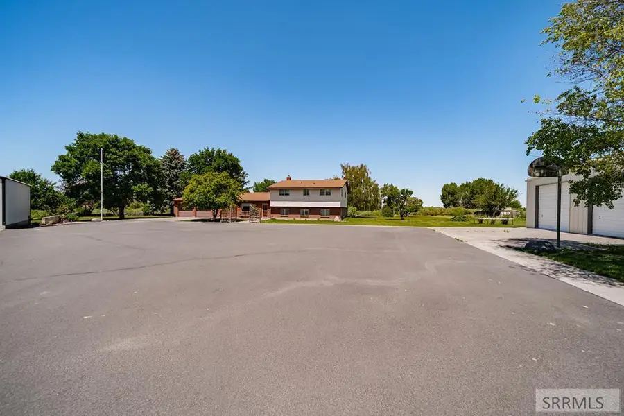 108 Shoemaker, Blackfoot, ID 83221 - #2