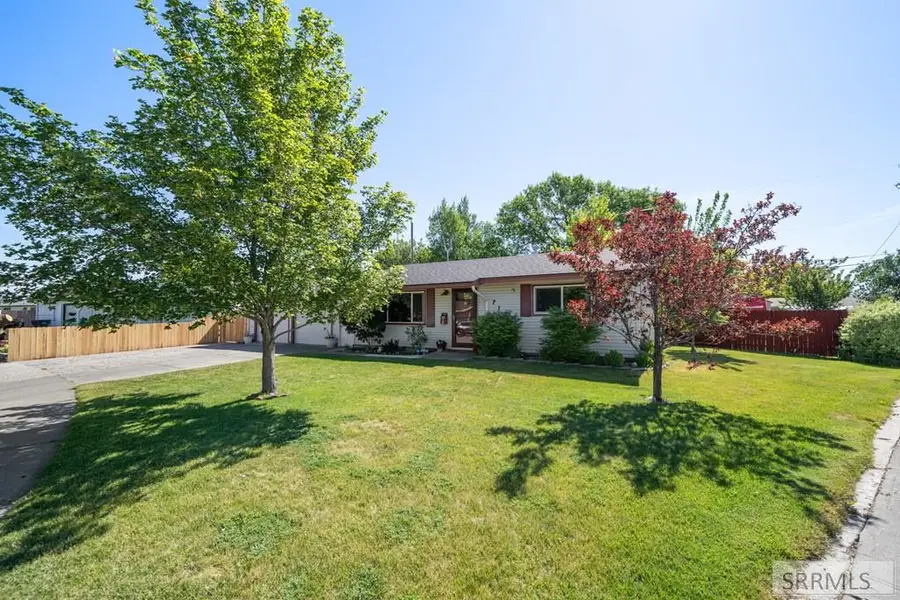 712 Falls Drive, Idaho Falls, ID 83401 - #3