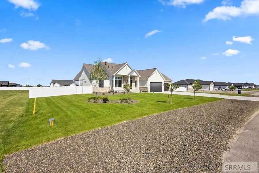 1568 845 E, Shelley, ID 83274 - #3