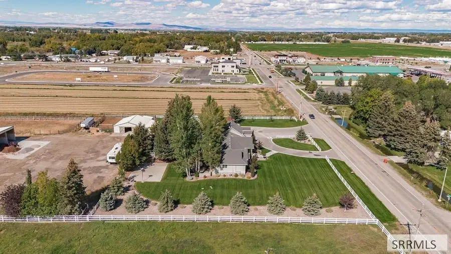 110 12th W, Rexburg, ID 83440 - #2