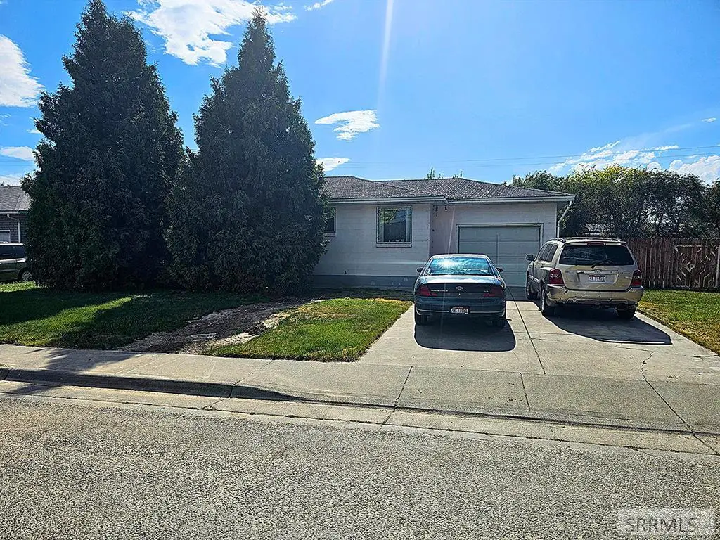 376 Edwards Avenue, Shelley, ID 83274 - #1