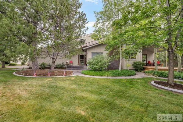 2195 Midway Avenue, AMMON, ID 83406