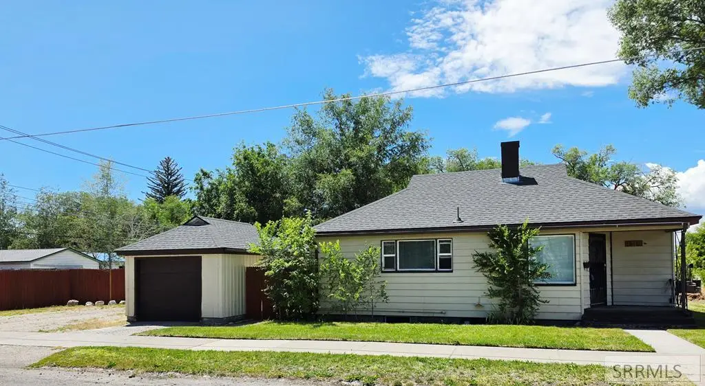 1710 Higbee Avenue, Idaho Falls, ID 83404 - #1