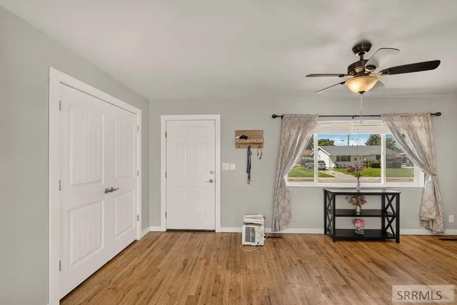 465 Collins Street, Blackfoot, ID 83221 - #3