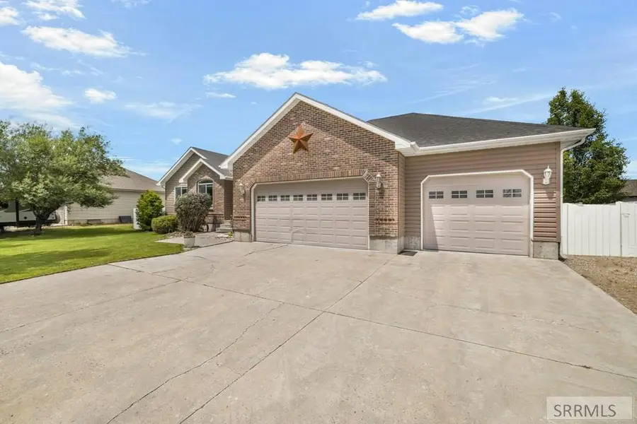 3879 12 N, Rigby, ID 83442 - #2