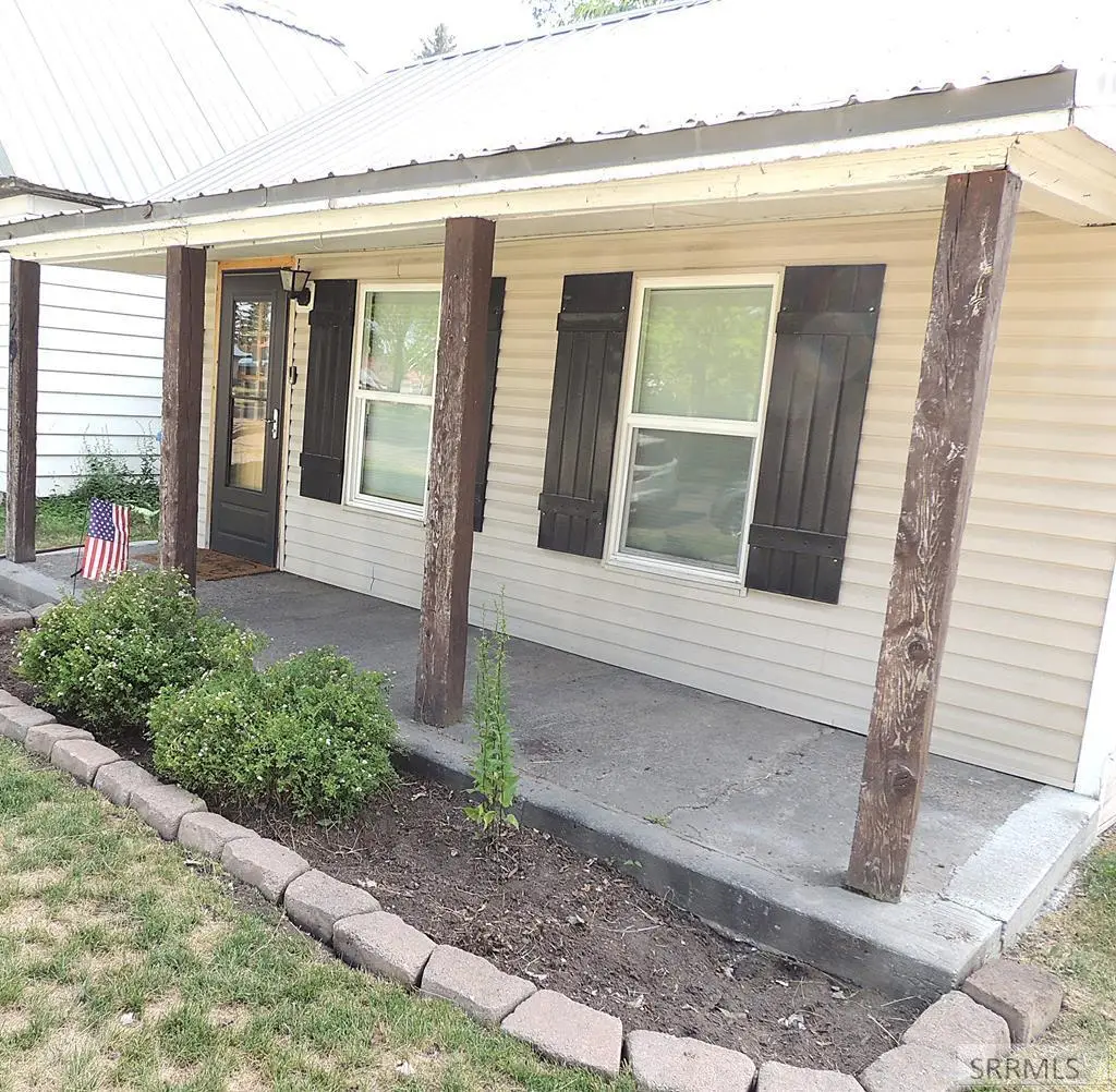 329 Bridge Street, Saint Anthony, ID 83445 - #1