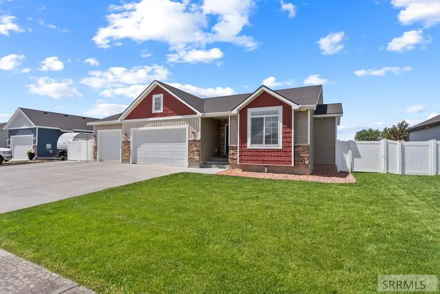 3177 Florian Ave, Idaho Falls, ID 83401 - #3