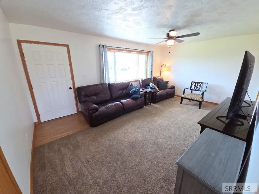 1518 790 East, Shelley, ID 83274 - #3