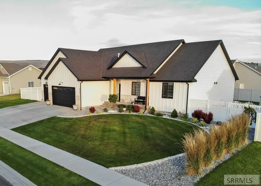 4900 Torcello Drive, Ammon, ID 83406 - #2