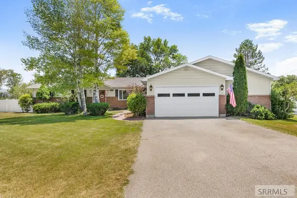 3974 Wanda Street, AMMON, ID 83406