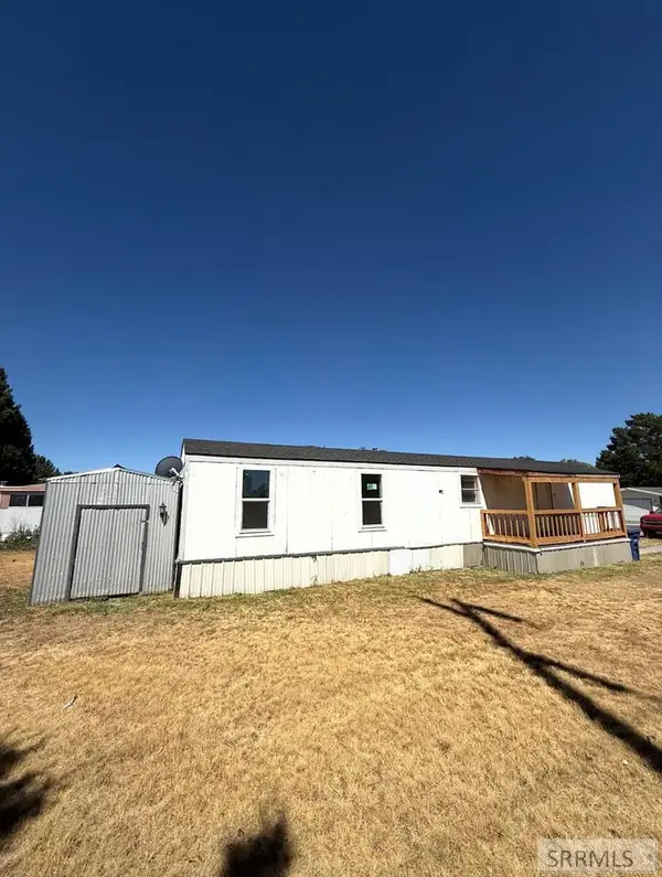 448 Hwy 26 #1, BLACKFOOT, ID 83221