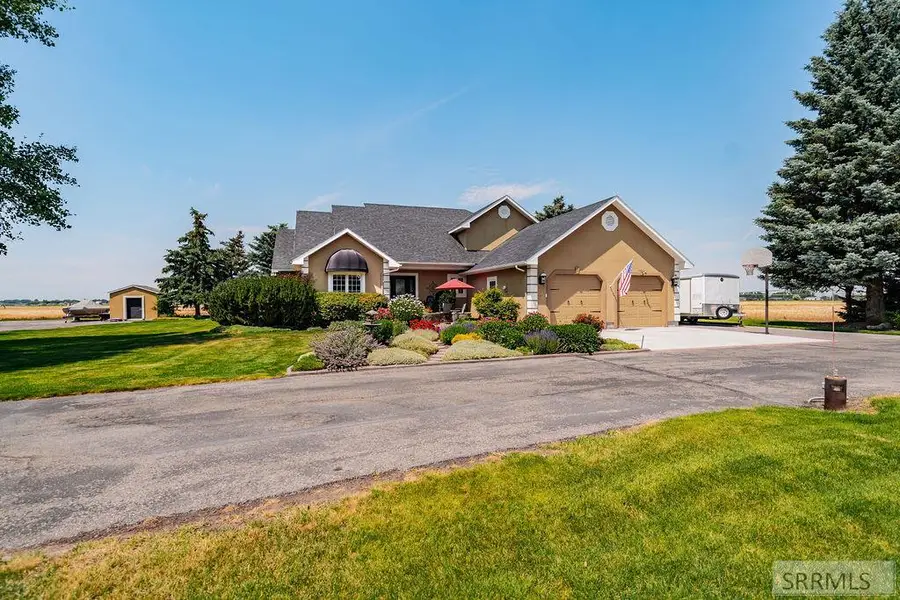 4225 5th W, Idaho Falls, ID 83401 - #2