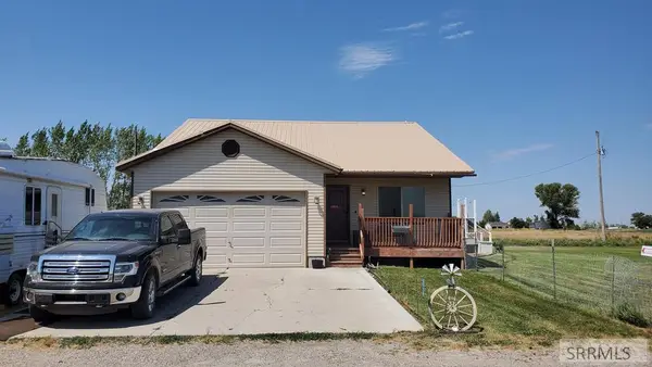 325 400 W, BLACKFOOT, ID 83221