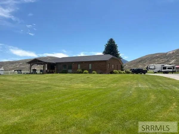 61 Three Mile Lane, SALMON, ID 83467