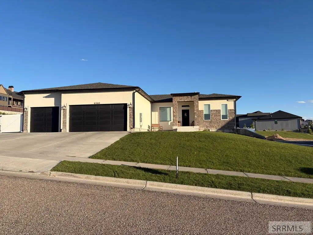 6560 Crown Crescent, Ammon, ID 83406 - #1